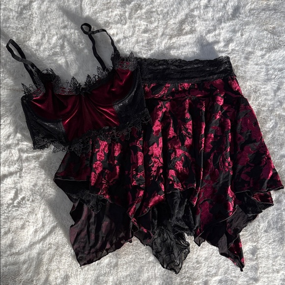 Widow by Dolls Kill Burgundy Black Lace Corset Top Skirt Set Romantic Coquette S - Picture 6 of 6